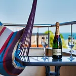 Summerland Sun Apartments